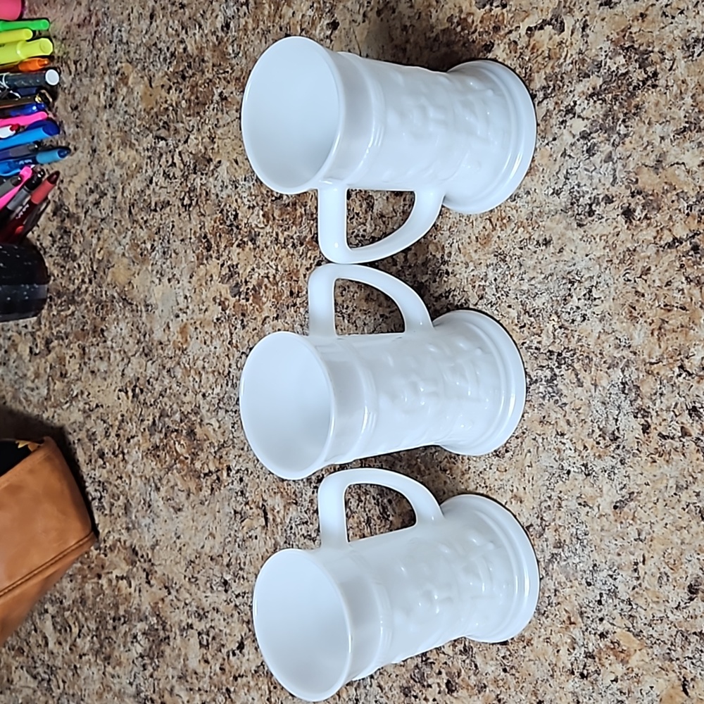 Vintage Federal milk glass steins set of 3